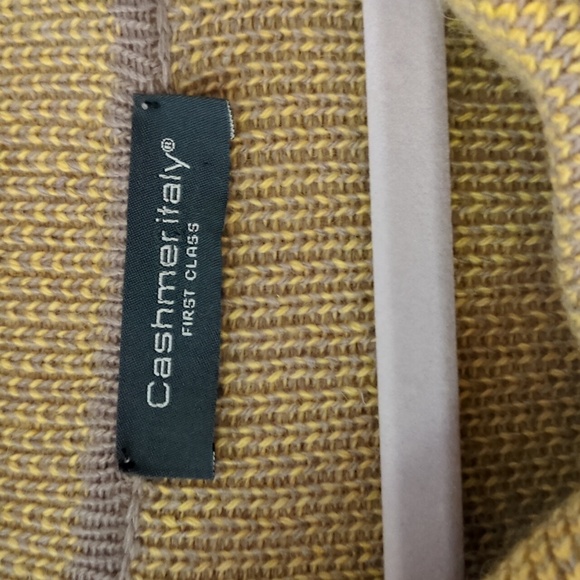 Cashmere wool silk blend sweater - Picture 2 of 9